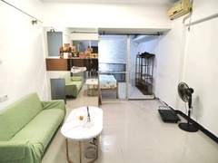 house_img