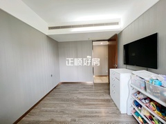次卧