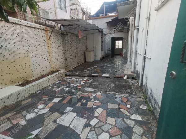 103房-公用花园
