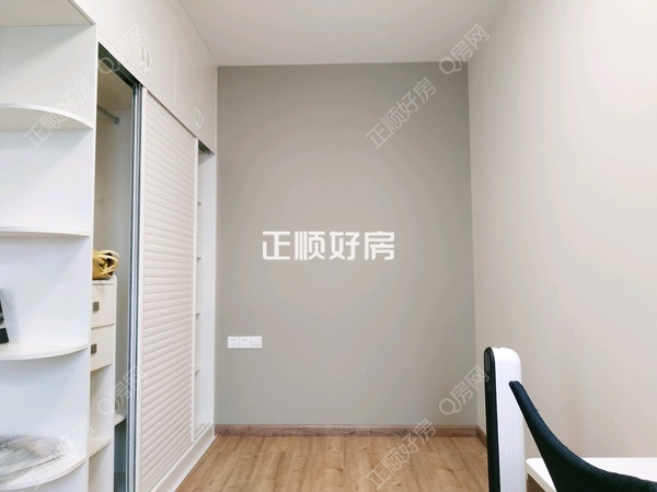 21122617525418F3A21C60F44AA4ABDB