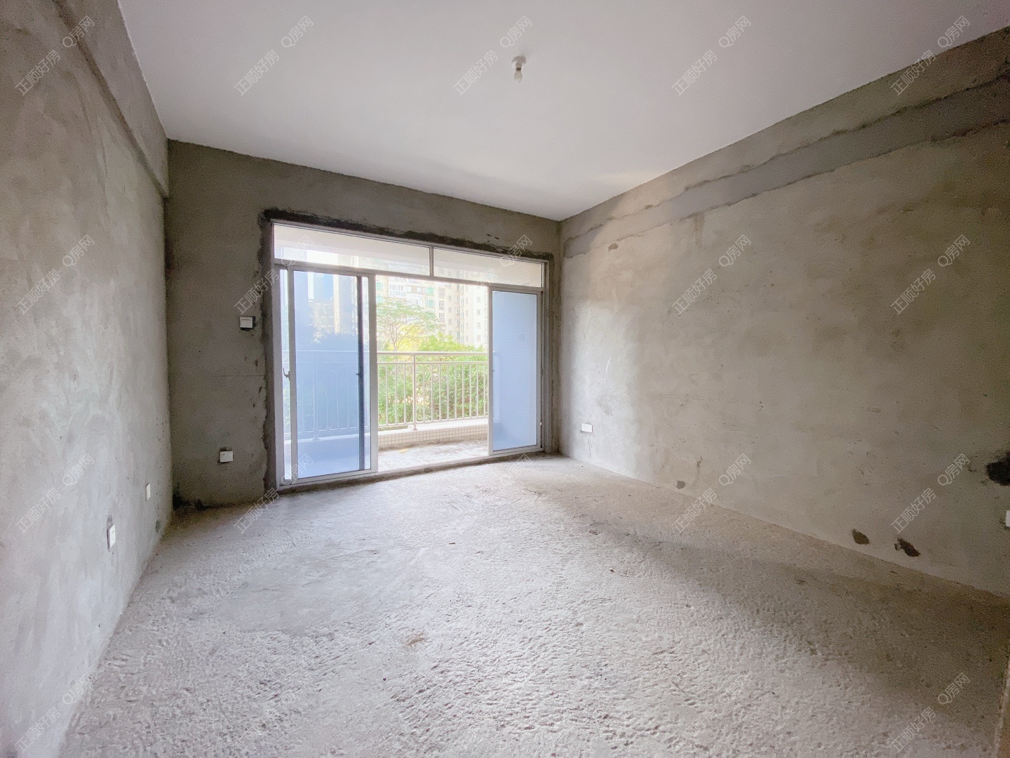 近拱北关口玖洲道兰埔花园电梯毛坯南向2房 诚心出售