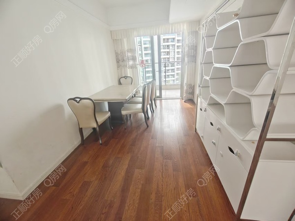 2deaa4868524c405e5edccdf0a2fe27b