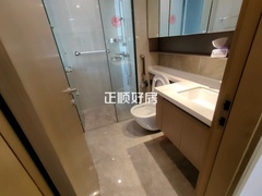 主卧