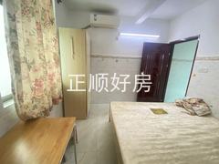 二楼 一房一厅1700元  3