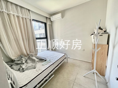 次卧