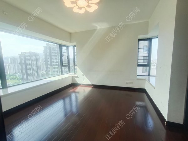 VR看房