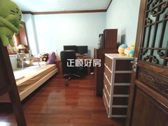 次卧
