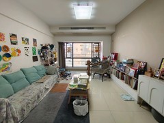 house_img