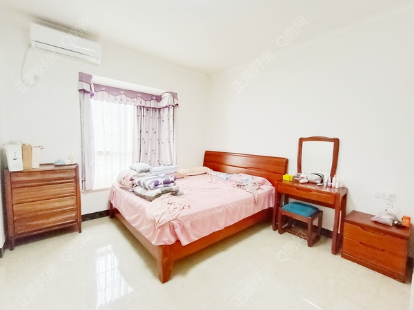 5e911a8f599fe4b5aeb210abaf5a3f9