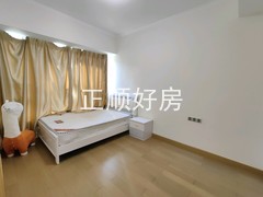 次卧