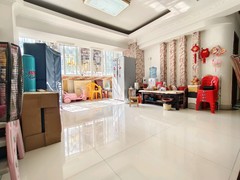house_img