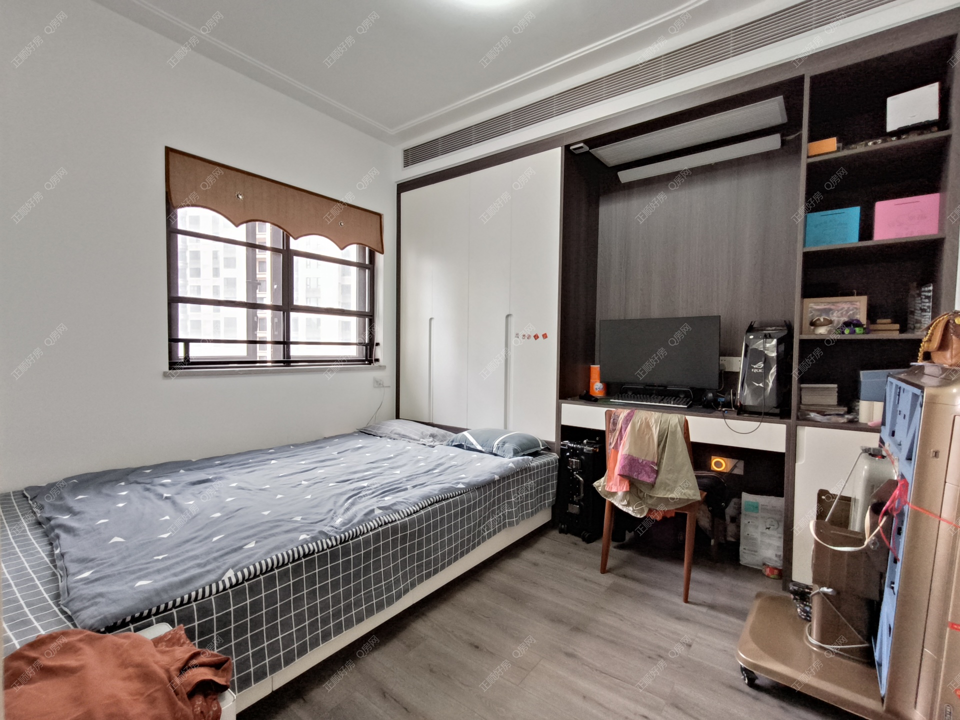 珠海华发峰尚二期 其他照片_华发峰尚  四房两厅 豪华装修  业主诚心卖