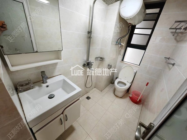 sD5ED4F5013AA481C80F1FAAB13F85865