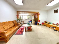 house_img