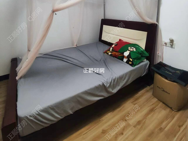 次卧