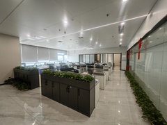 开放办公区(正面)
