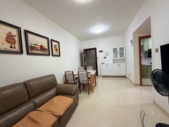 house_img