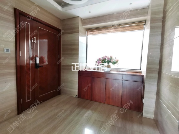 阳台1186183444444444444