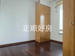 次卧