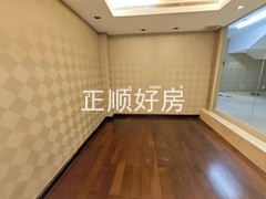 负一楼房间