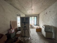 house_img