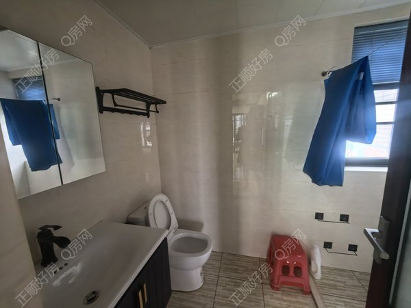 4824c9bcbc9cb68492f29e8dd4f561a4