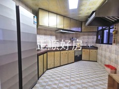 厨房