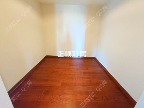衣帽间