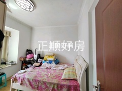 次卧