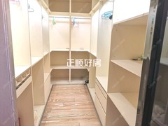 衣帽间