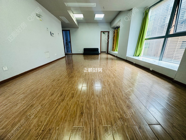 VR看房