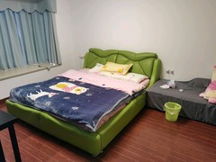 主卧