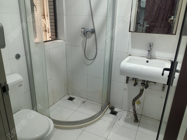 ddcde86baecd87e51eb1dfa424e2bc12