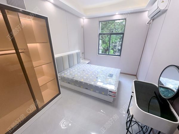 VR看房