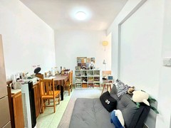 house_img
