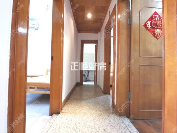 走廊1024446