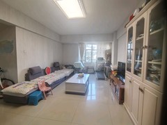 house_img