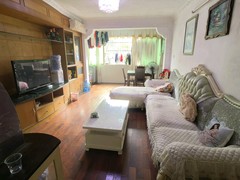 house_img