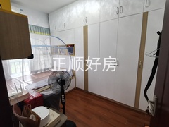 次卧