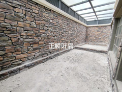 2204201733504F39AE41BF3F4352BE5D