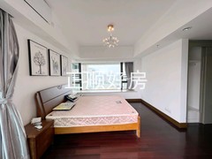 主卧