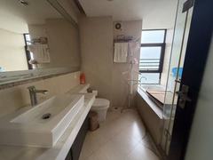 660b7a3acf81a92a5345d2857d1655f0