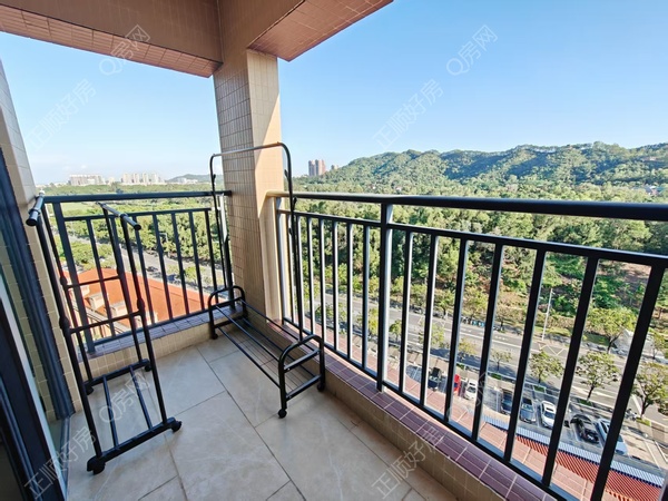 7ac5d2a78aa65e8e8bc93f3887d11684