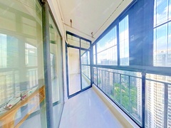 阳台-GfzFgRFV-0.jpg1111228