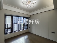 次卧
