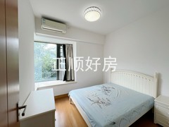 次卧