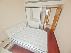 24e0e2dcc5a6fdd3b2e2f25558c409c3