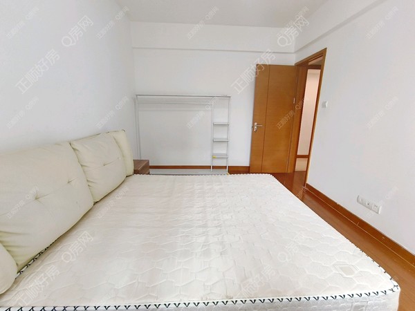 078ac8791e6b4d09b81885f085ce9a7b