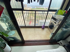 house_img
