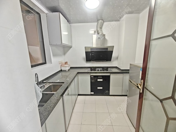 9be18d60f8c5a43becce64e53f996b35